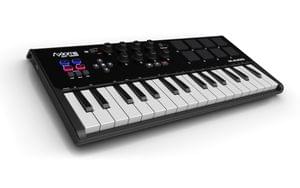 M-Audio Axiom AIR Mini 32 Midi Keyboard and Pad Controller